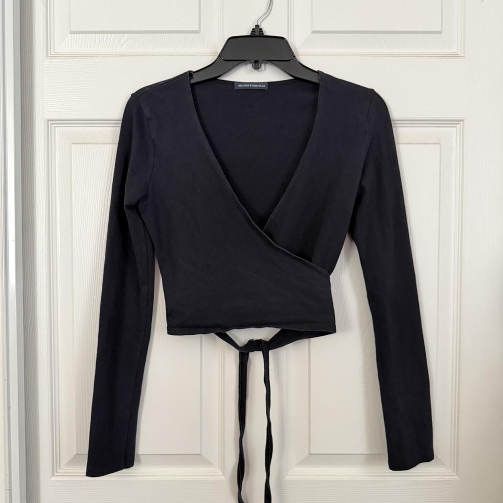 Brandy Melville Black Wrap Tie Crop Top